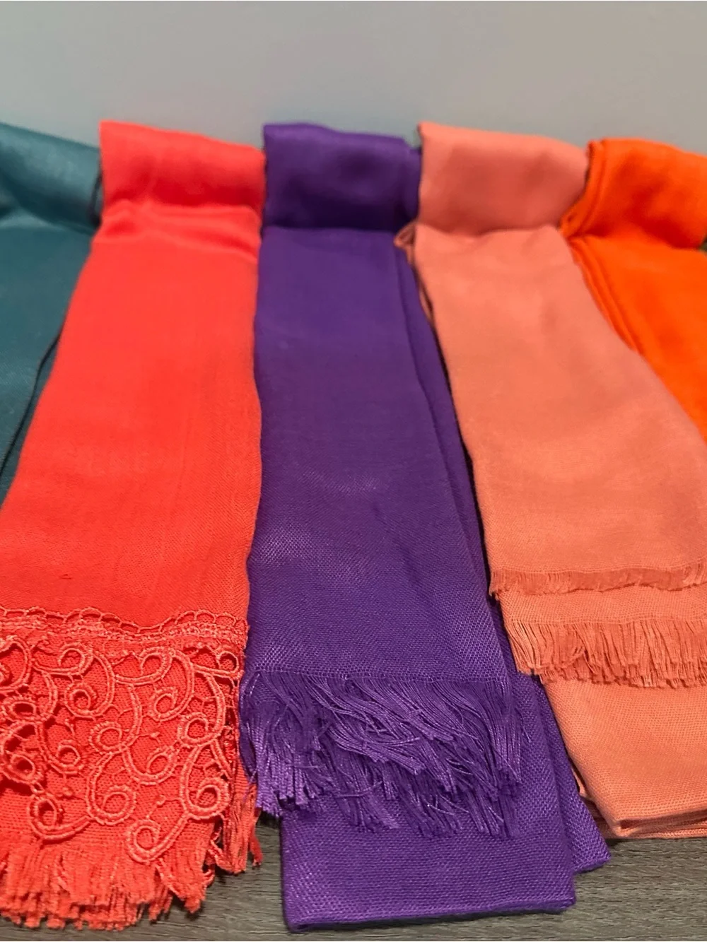 Lot of 13 Arabic Hijab Wraps & Lace Pashmina Scarves Bundle